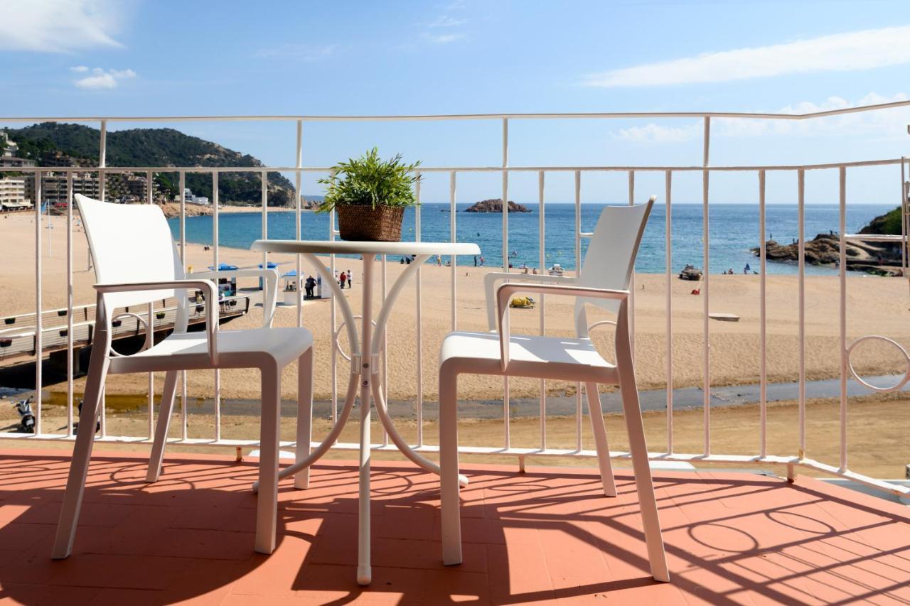 Hotel Capri Тоса де Мар Екстериор снимка