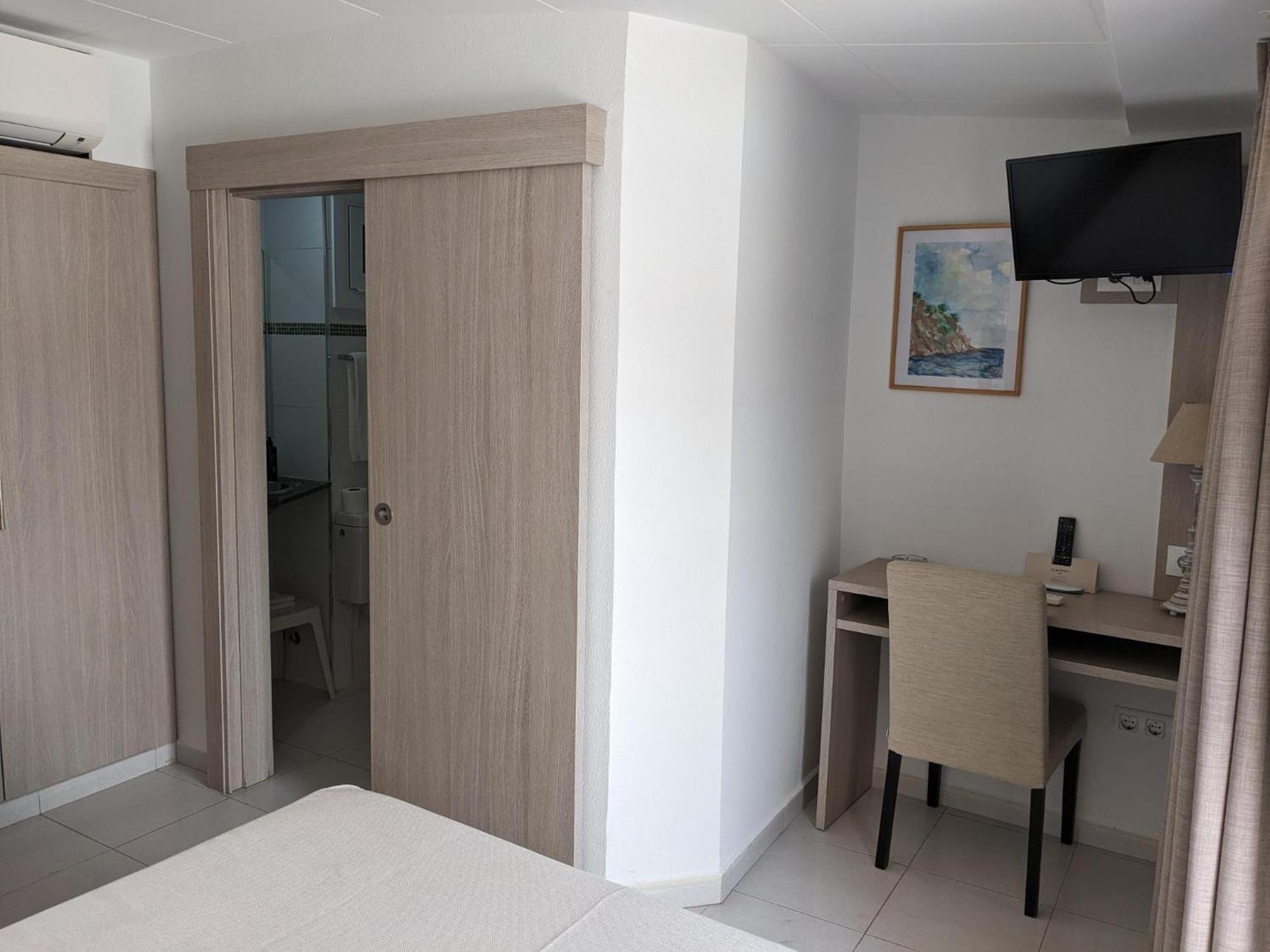Hotel Capri Тоса де Мар Екстериор снимка