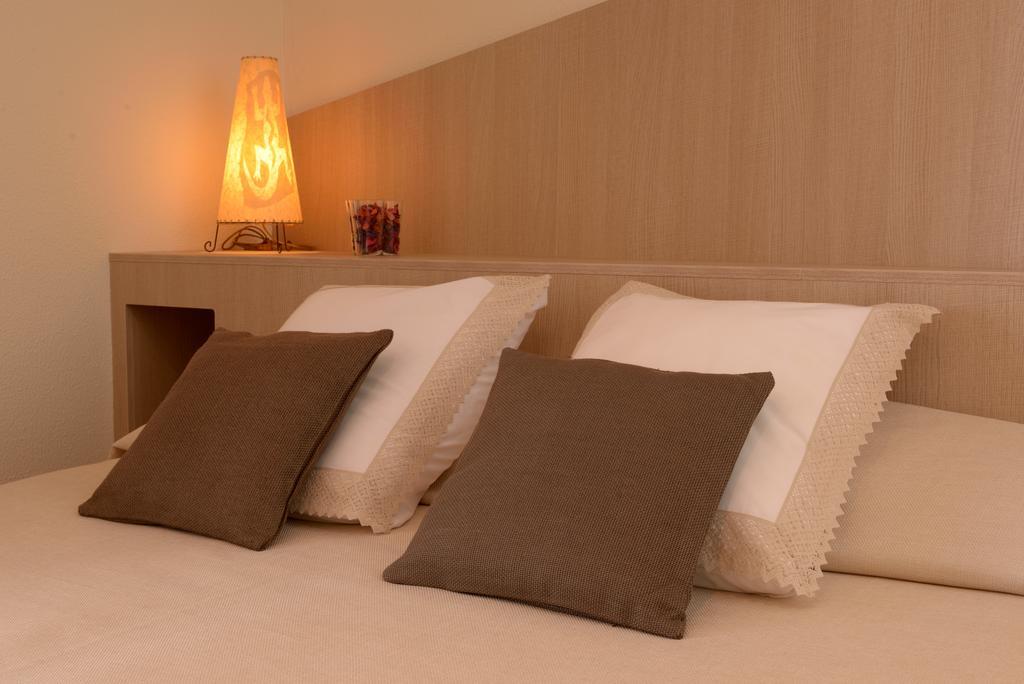 Hotel Capri Тоса де Мар Екстериор снимка